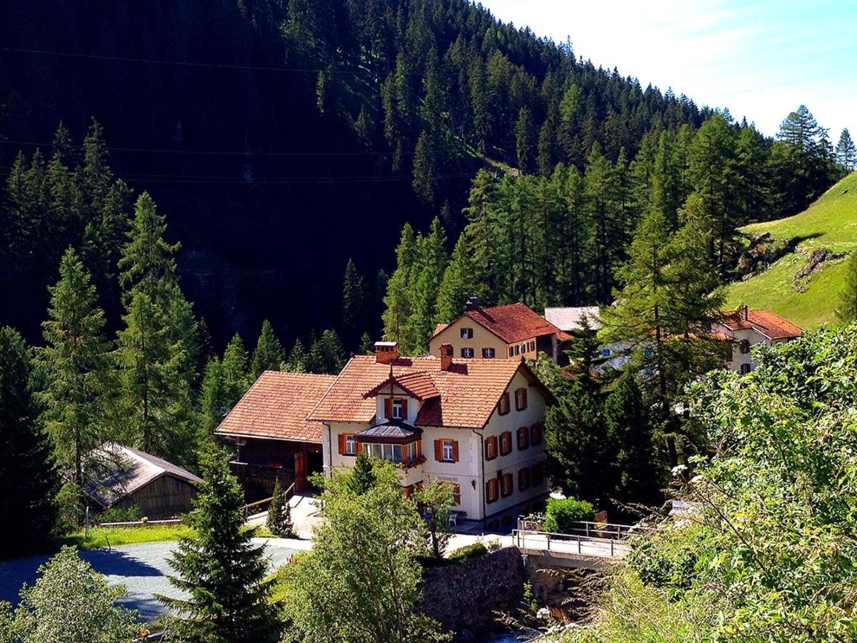 Апартаменты Haus La Punt, Savognin Rona Экстерьер фото